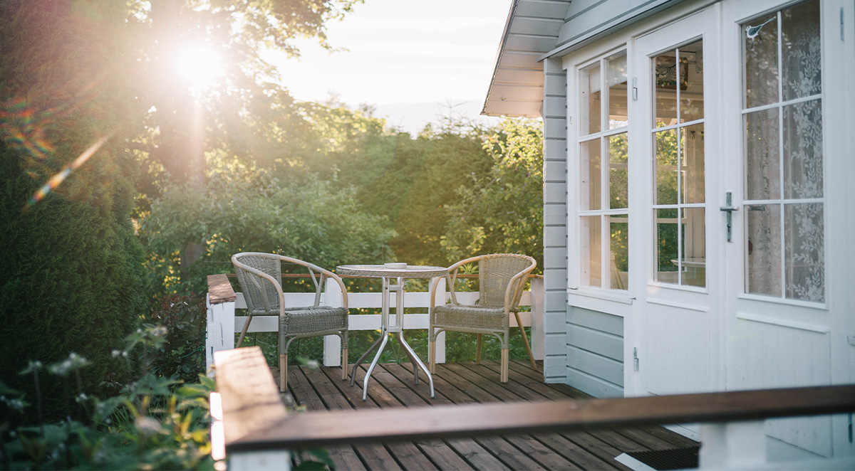 pressure wash home summer